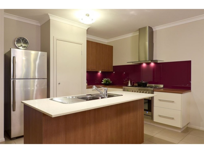 66 Alisma Boulevard, Cranbourne North VIC 3977