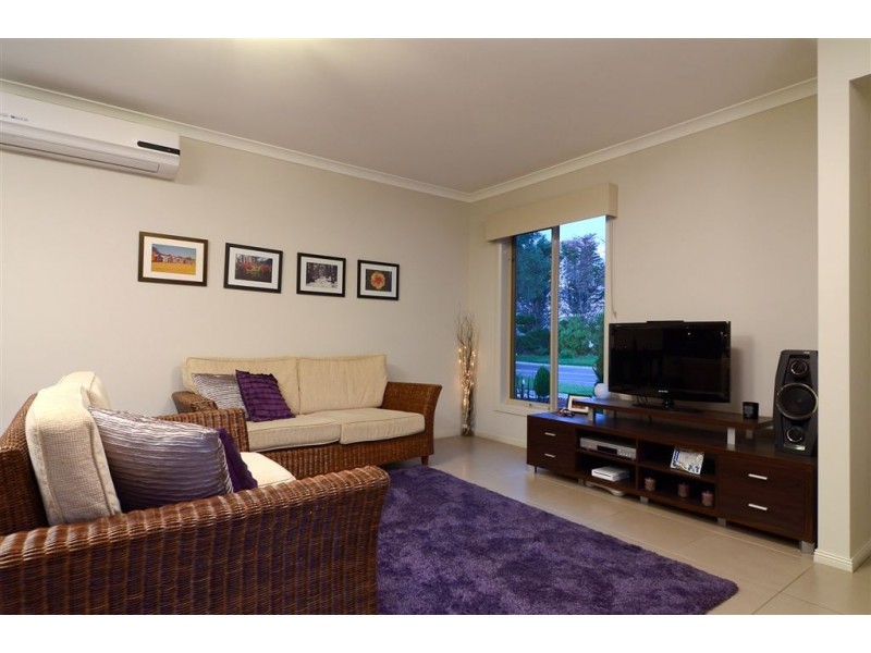 66 Alisma Boulevard, Cranbourne North VIC 3977