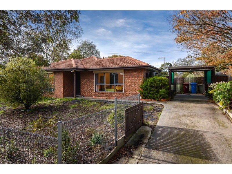 2 Phillip Court, Cranbourne VIC 3977