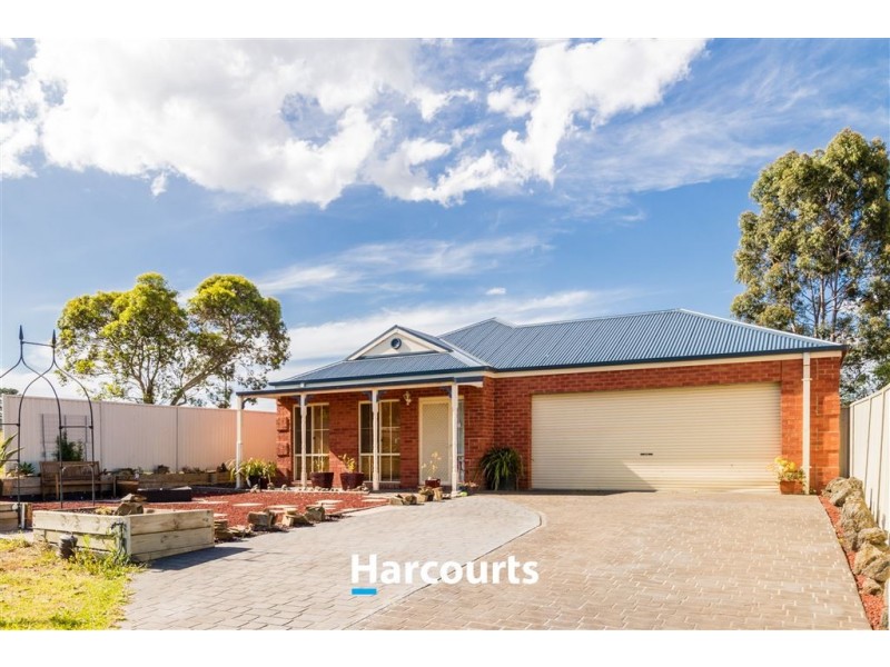 34 St Leonard Way, Pakenham VIC 3810