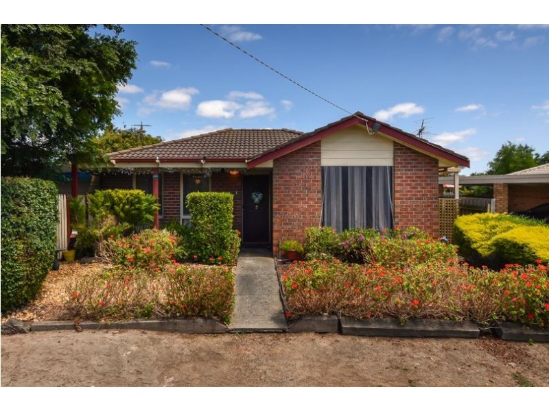 1 Catherine Edeys Place, Hampton Park VIC 3976