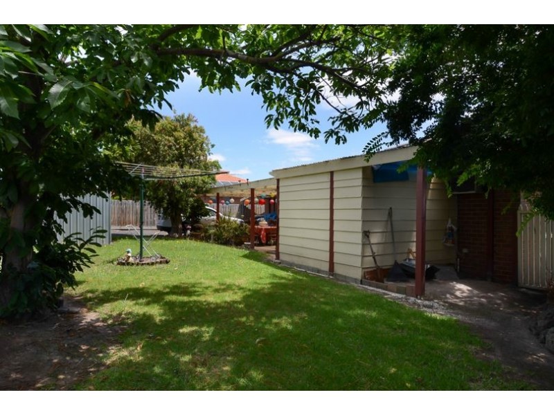 1 Catherine Edeys Place, Hampton Park VIC 3976