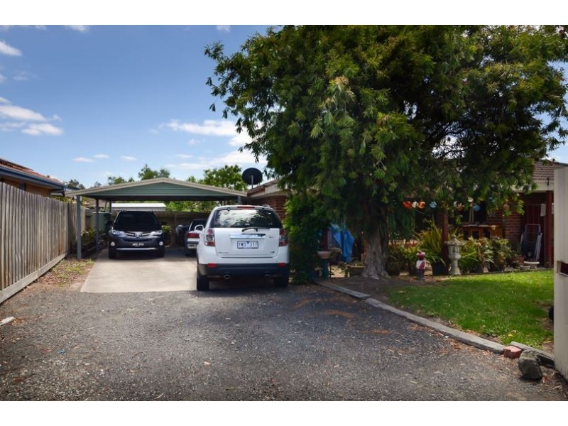 1 Catherine Edeys Place, Hampton Park VIC 3976