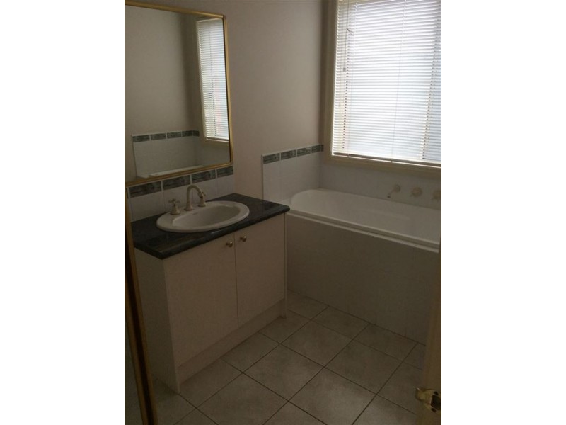 45 Briarcrest Drive, Cranbourne East VIC 3977