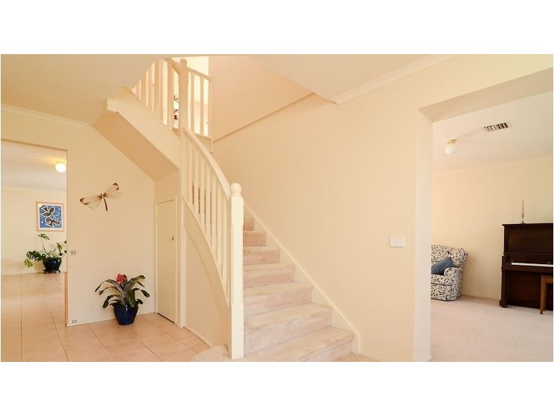 12 Demint Walk, Narre Warren South VIC 3805