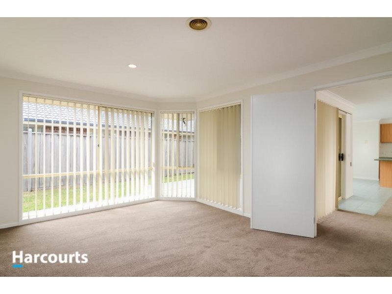 28 Jamieson Way, Berwick VIC 3806
