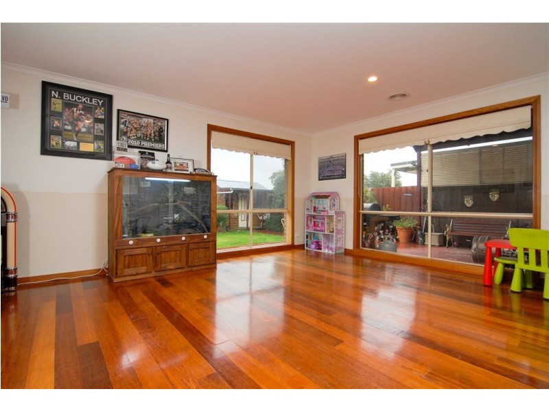 160 The Promenade, Narre Warren South VIC 3805