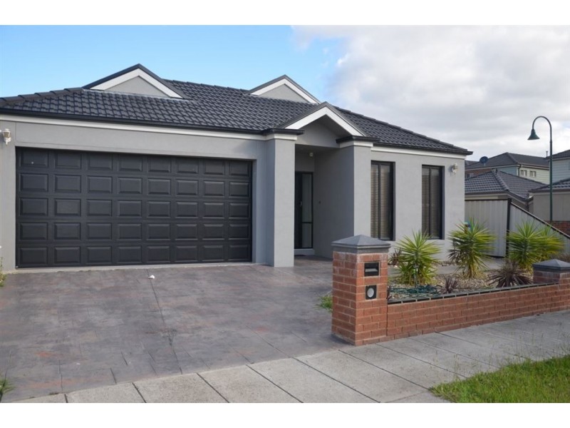 54 Penton Way, Lynbrook VIC 3975