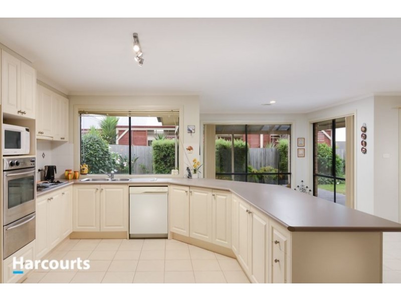 174 The Promenade, Narre Warren South VIC 3805