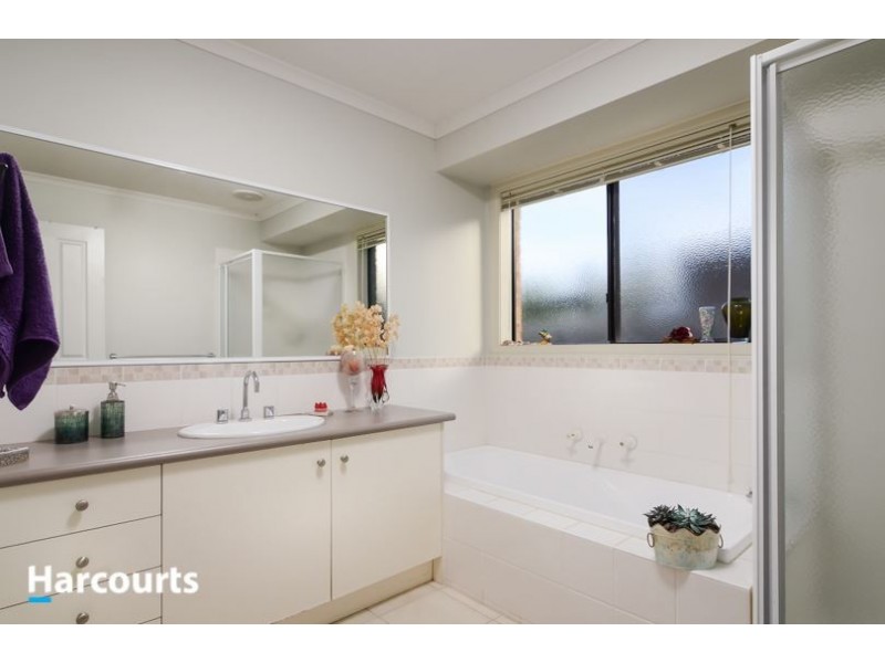 174 The Promenade, Narre Warren South VIC 3805