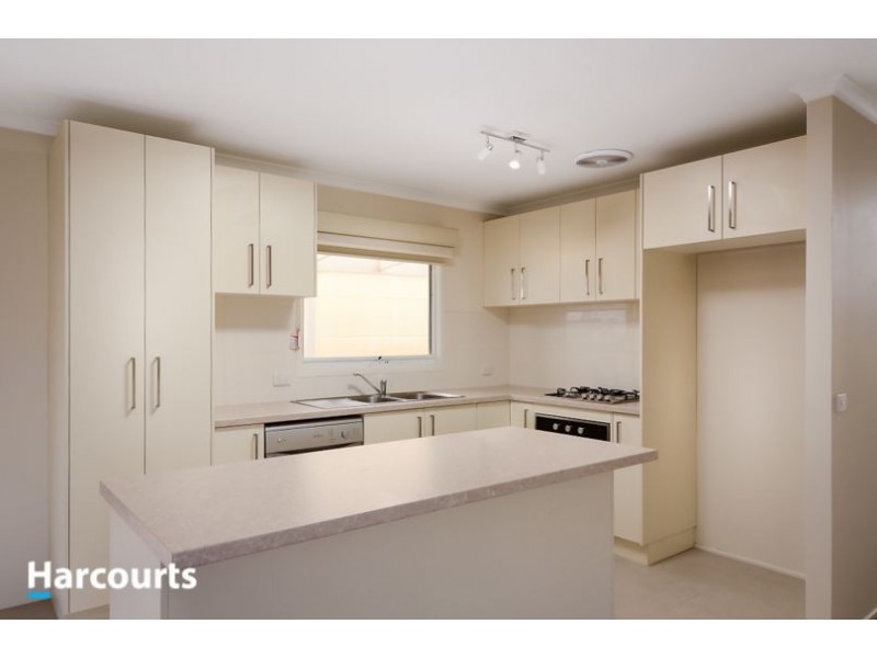 1 Beckington Crescent, Hampton Park VIC 3976