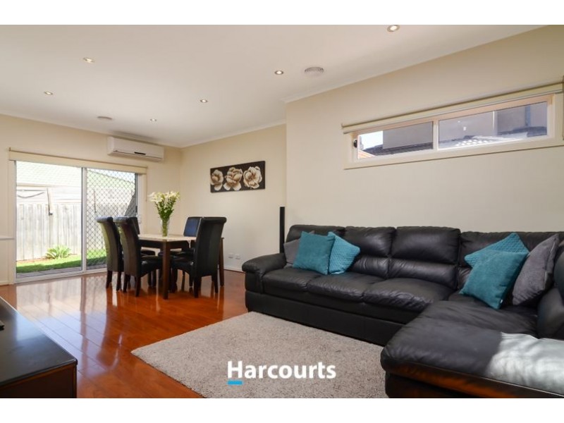 2/33 Leman Crescent, Noble Park VIC 3174