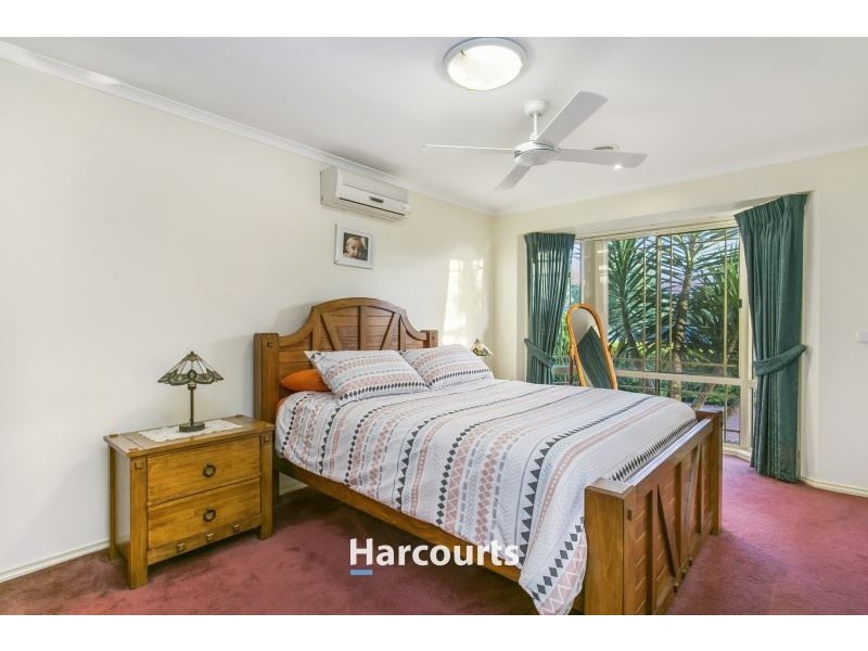 44 Miralie Way, Cranbourne West VIC 3977