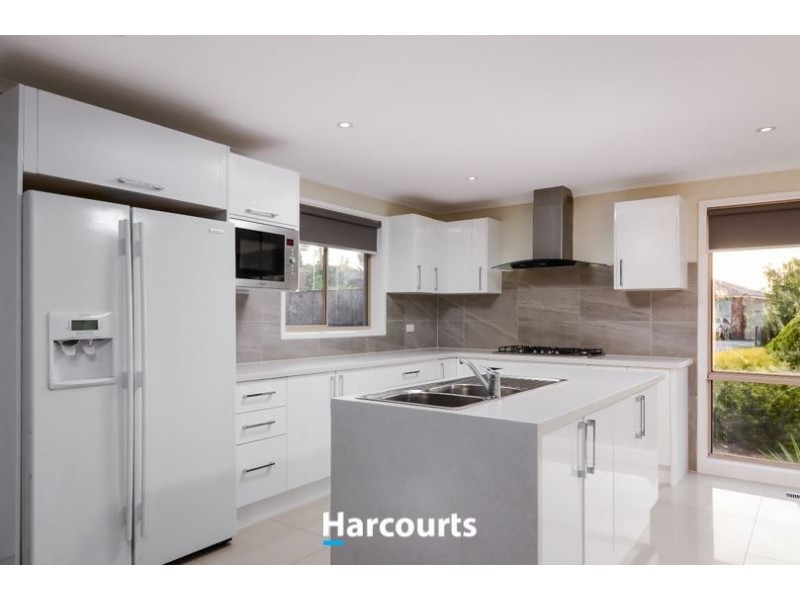 58 Mossgiel Park Drive, Endeavour Hills VIC 3802