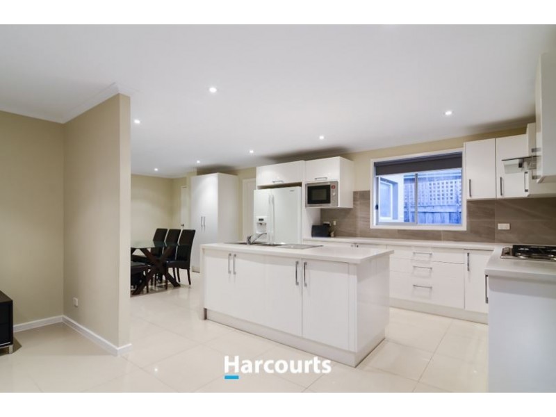 58 Mossgiel Park Drive, Endeavour Hills VIC 3802