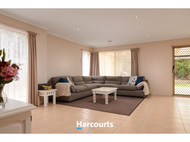 52 Community Parade, Narre Warren South VIC 3805