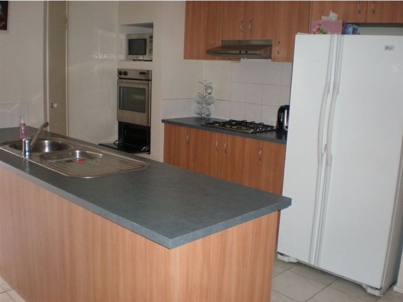 15 Blandford Crescent, Narre Warren South VIC 3805