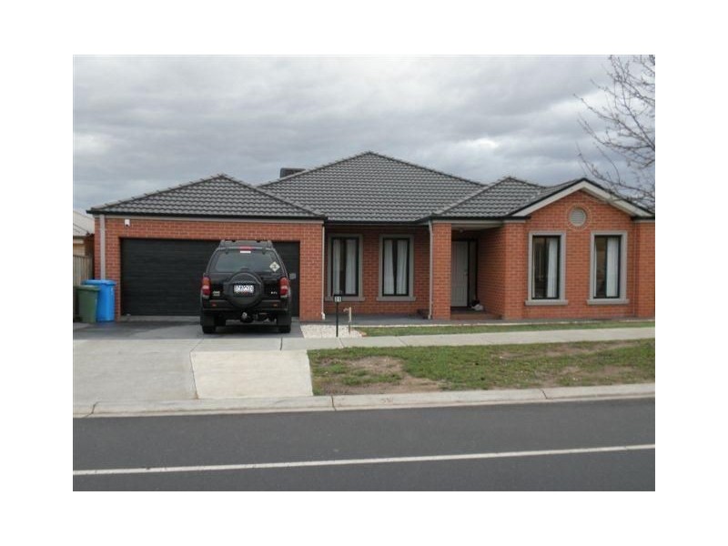 21 Ridgemont Drive, Berwick VIC 3806