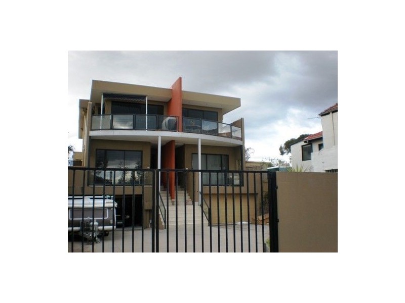 151 Nepean Hwy, Seaford VIC 3198