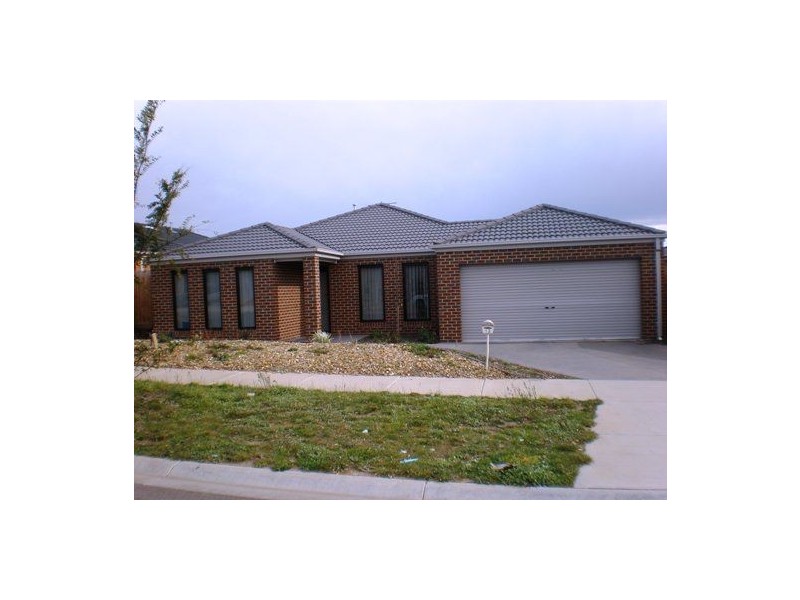 12 Buster Court, Narre Warren South VIC 3805