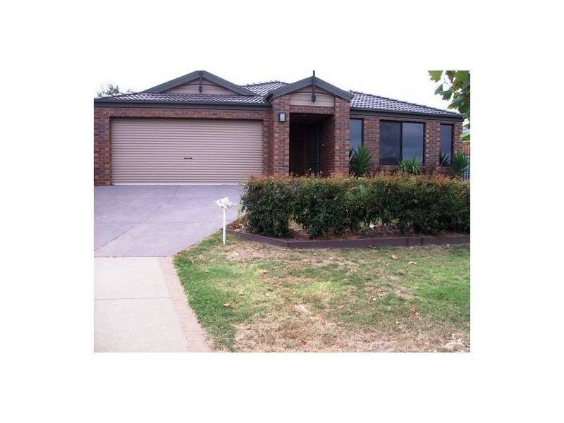 139 The Promenade, Narre Warren South VIC 3805