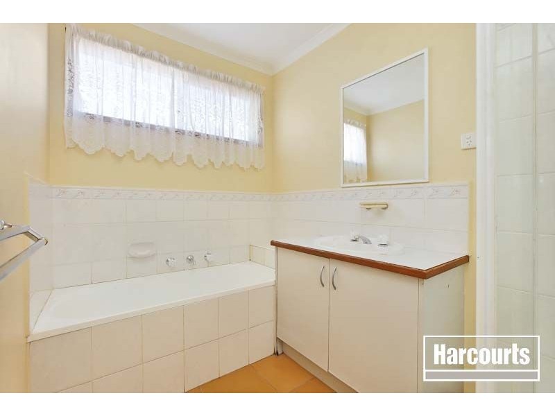 15 Janson Close, Narre Warren South VIC 3805