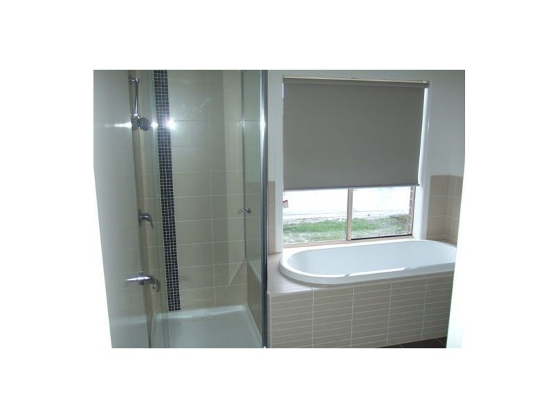 4 Benbrook Place, Lyndhurst VIC 3975