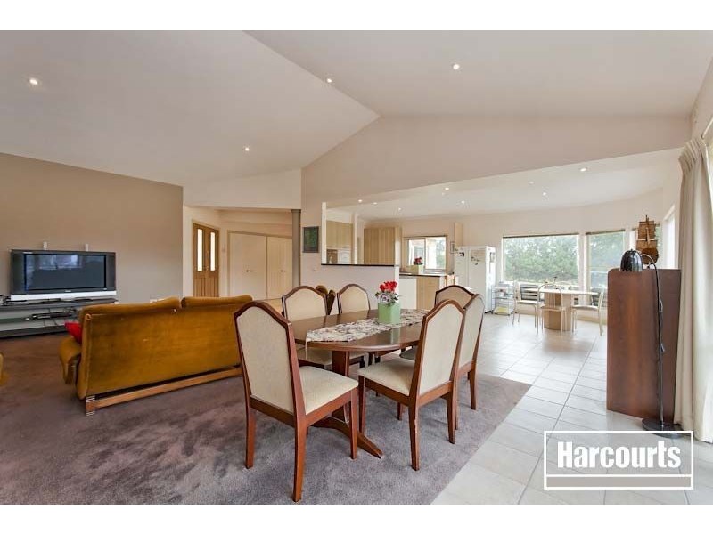 234 Narre Warren-Cranbourne Rd, Narre Warren South VIC 3805