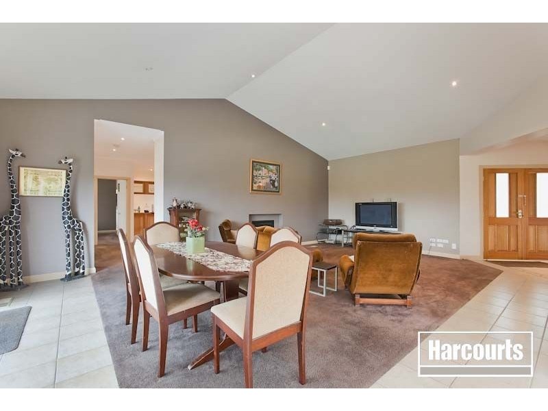 234 Narre Warren-Cranbourne Rd, Narre Warren South VIC 3805