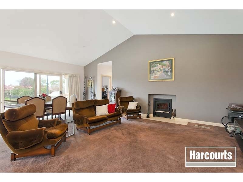 234 Narre Warren-Cranbourne Rd, Narre Warren South VIC 3805