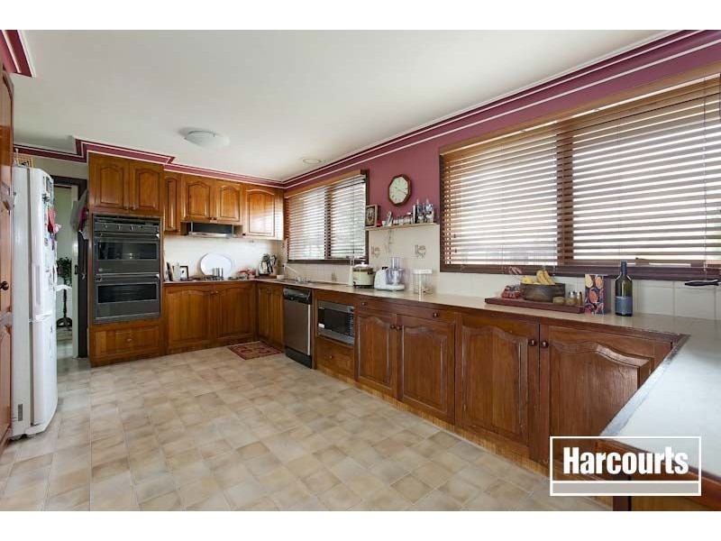 240 Narre Warren Cranbourne Rd, Narre Warren South VIC 3805