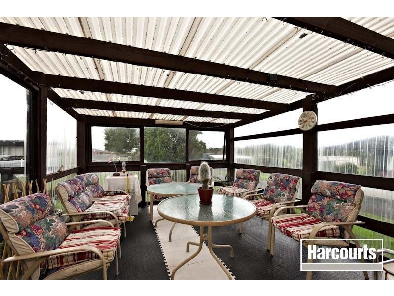 240 Narre Warren Cranbourne Rd, Narre Warren South VIC 3805