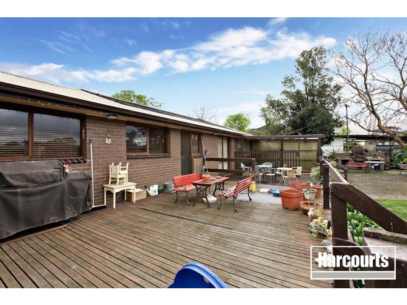 240 Narre Warren Cranbourne Rd, Narre Warren South VIC 3805