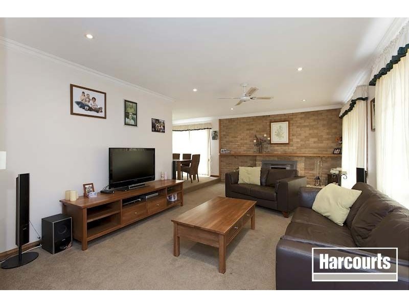 15 Glencairn Avenue, Hallam VIC 3803