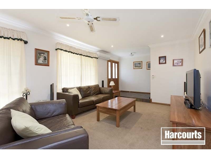 15 Glencairn Avenue, Hallam VIC 3803