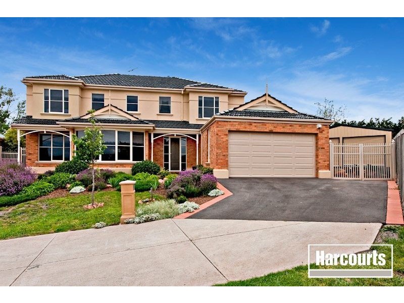 16 Mandurah Chase, Berwick VIC 3806