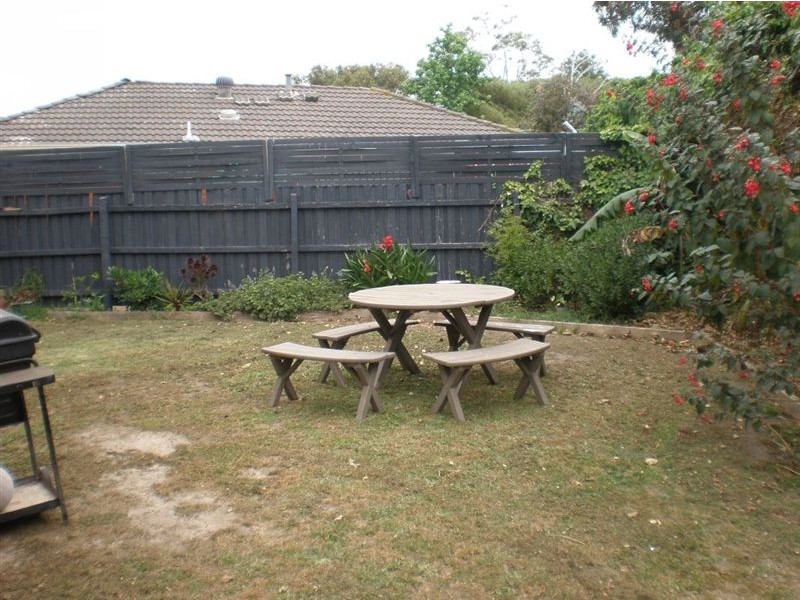 5 Monterey Court, Narre Warren VIC 3805