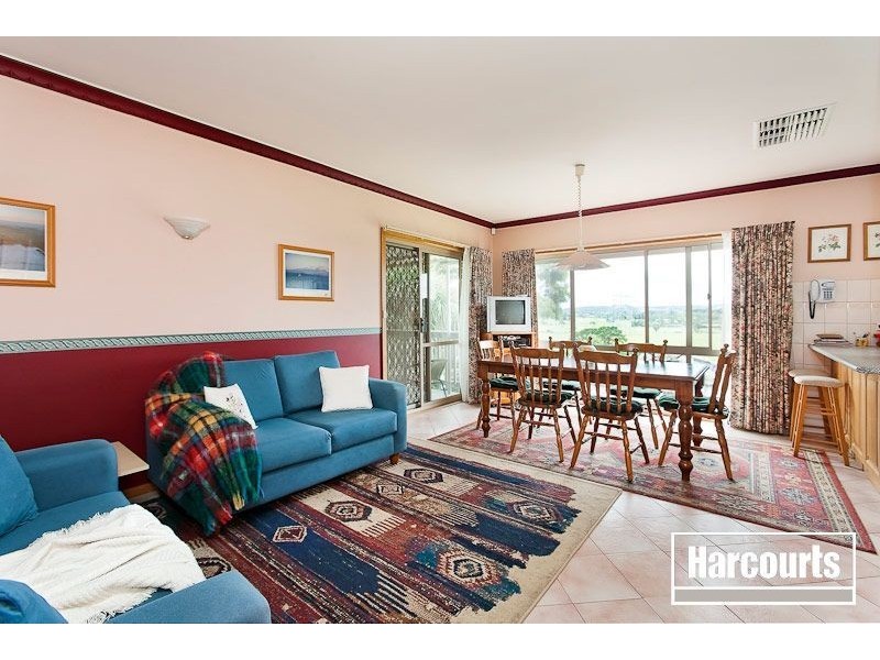 1 Maclaine Court, Narre Warren North VIC 3804