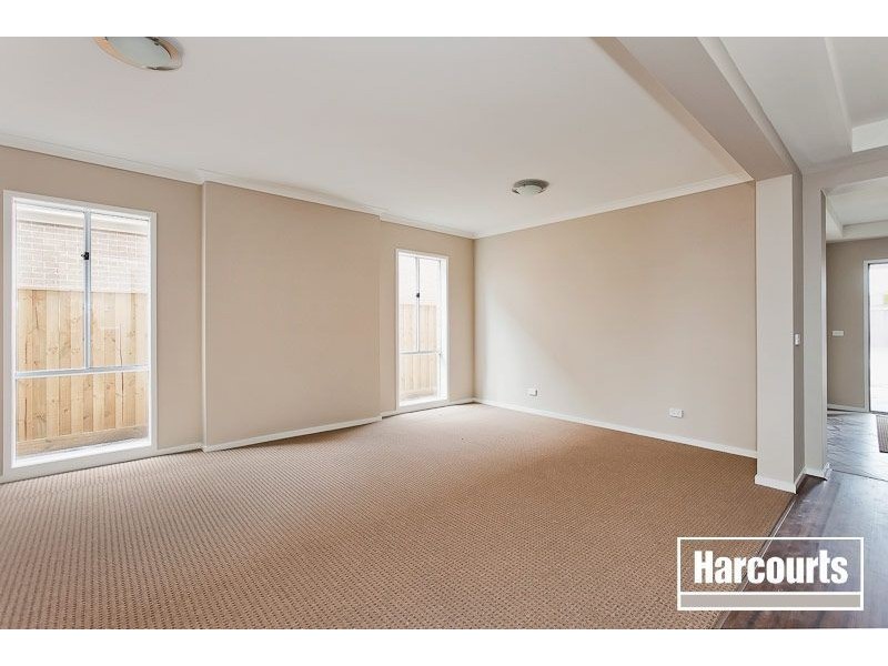 lot 1009 Nature Circuit, Cranbourne North VIC 3977