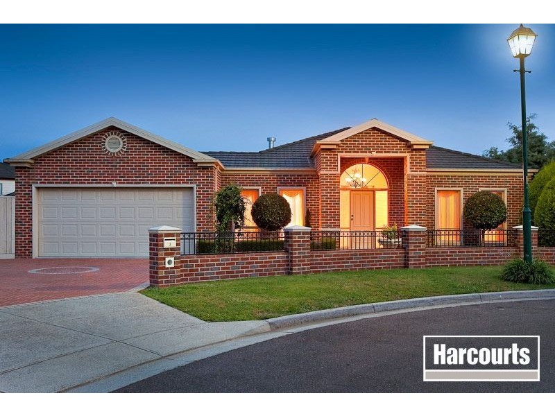 3 Floral Gardens, Narre Warren South VIC 3805