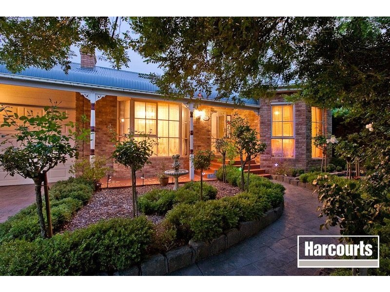 21 Fern Way, Narre Warren South VIC 3805