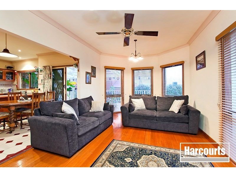21 Fern Way, Narre Warren South VIC 3805