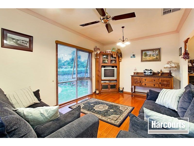 21 Fern Way, Narre Warren South VIC 3805