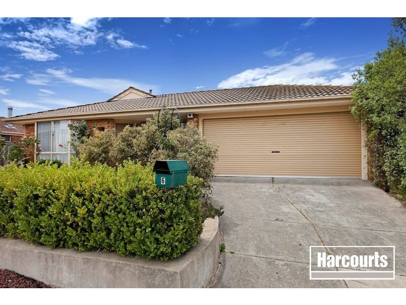 6 Finbar Court`, Narre Warren South VIC 3805
