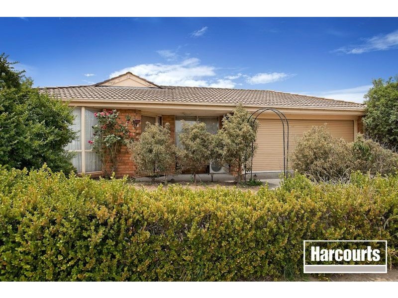 6 Finbar Court`, Narre Warren South VIC 3805