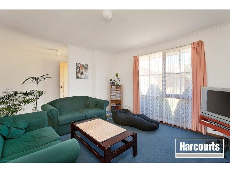 2/8 Cathie Court, Narre Warren VIC 3805