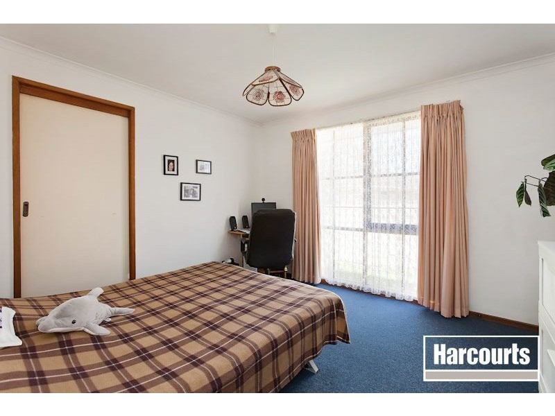 2/8 Cathie Court, Narre Warren VIC 3805