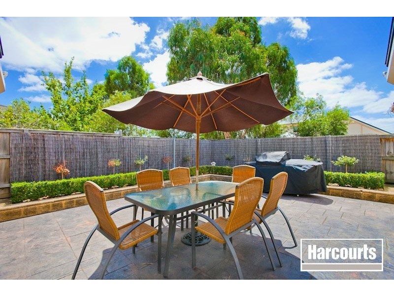 14 Fairview Avenue, Narre Warren North VIC 3804