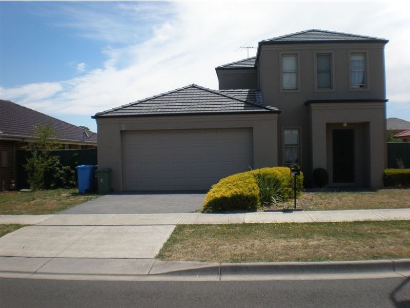 65 Sherwood Road, Narre Warren South VIC 3805