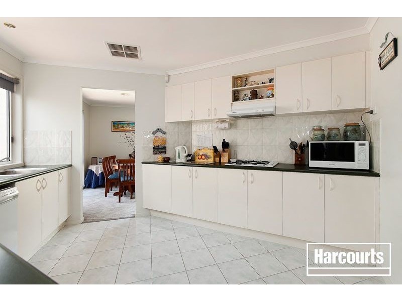 34 Sherwood Road, Narre Warren South VIC 3805
